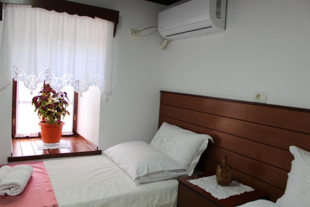 Yuri Guest House Gjirokaster Exterior photo